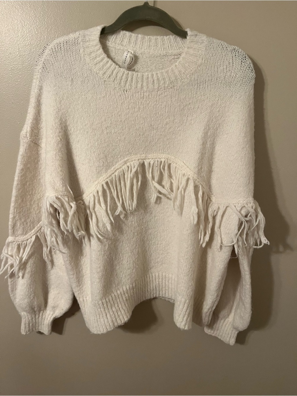 Dreamers by Debut sweater ***